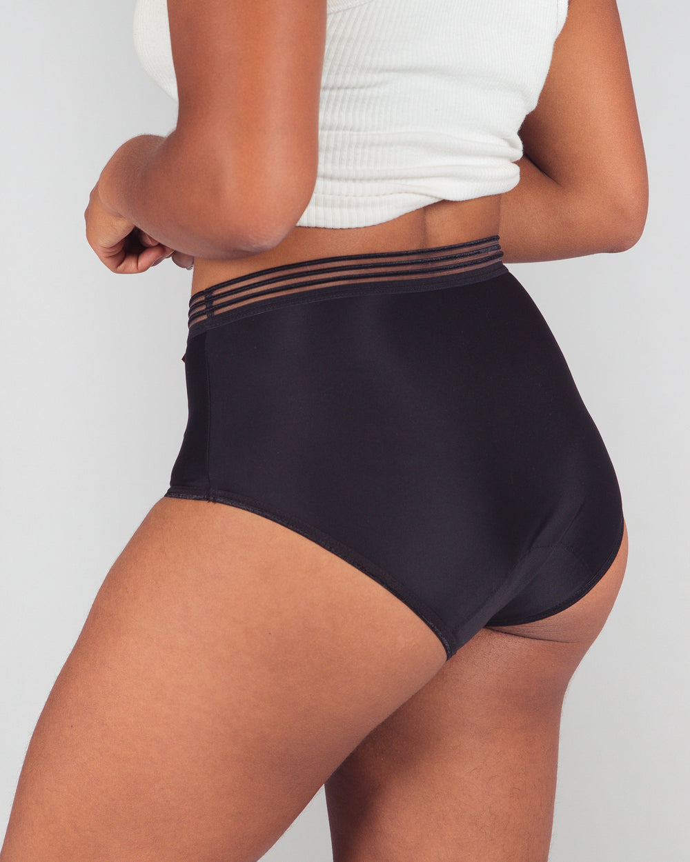 Luxe High Waist Medium Flow-Undercovers ®️